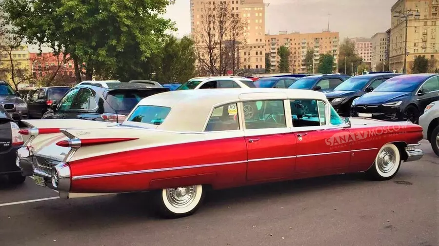 Cadillac Флитвуд (1959)