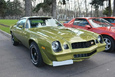 Chevrolet Camaro (зеленый)