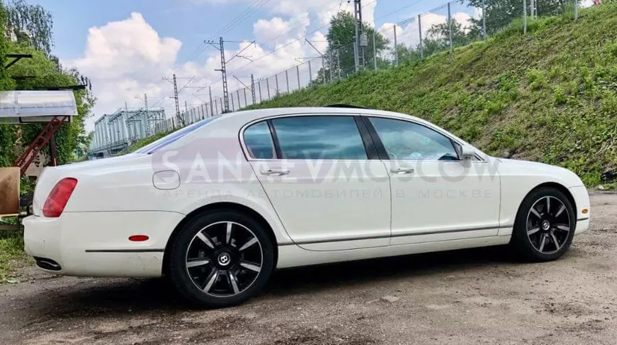 Bentley Флаинг Спур