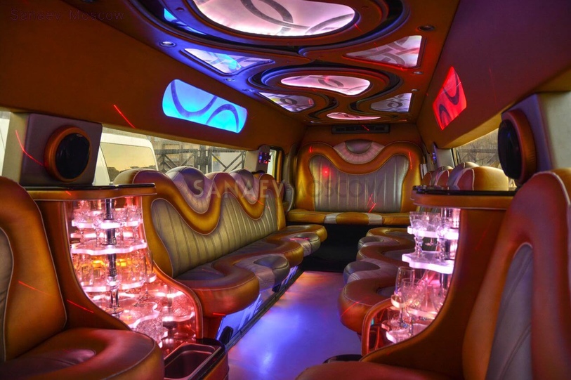 Лимузин Hummer H2 (золотой)