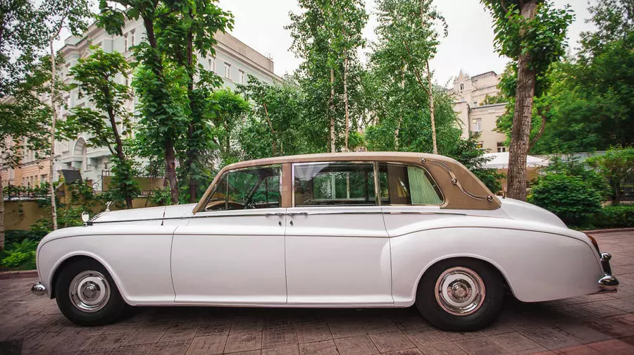 Rolls-Royce Phantom V